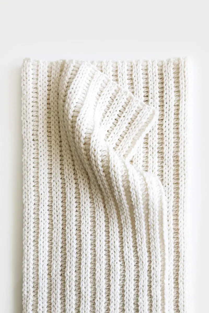 Crochet Kit - The Striye Throw 1