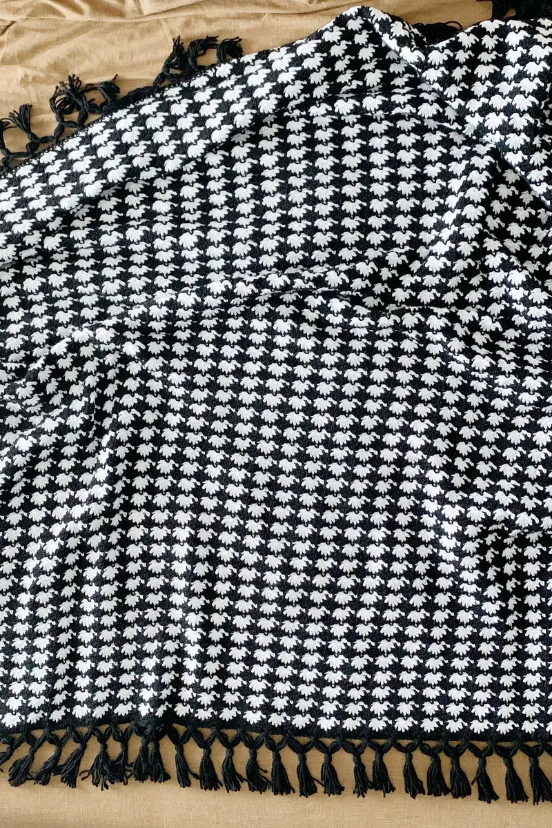 Crochet Kit - The Tobyn Throw 1