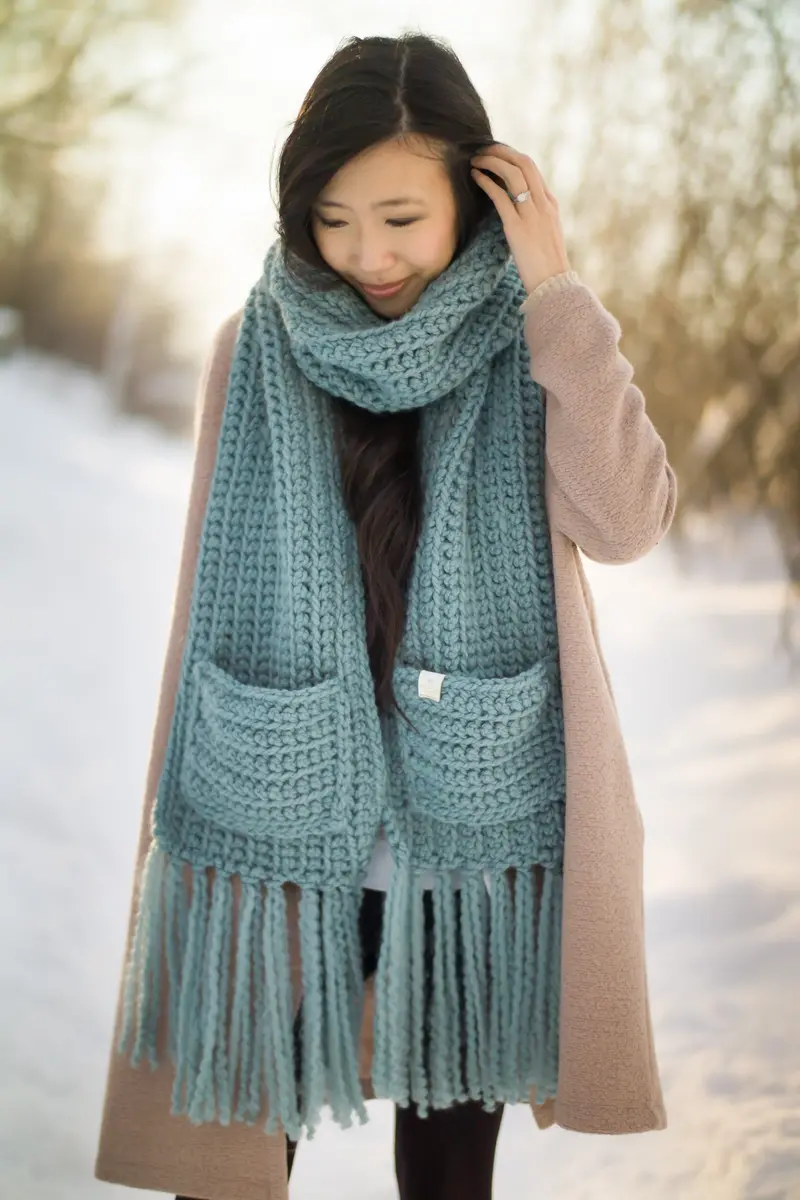 Crochet Kit - The Willow Scarf 1