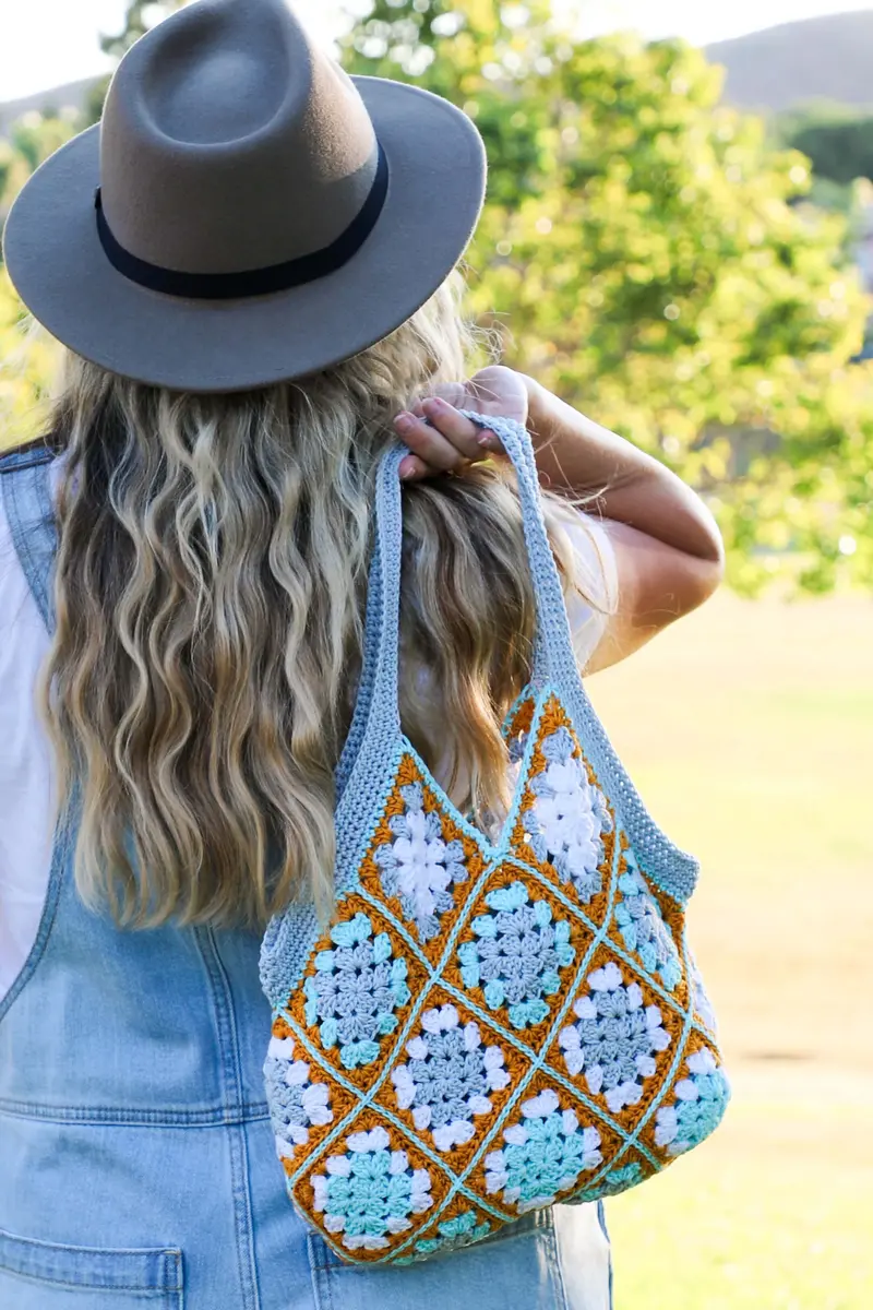 Crochet Kit - Tote On The Go 1