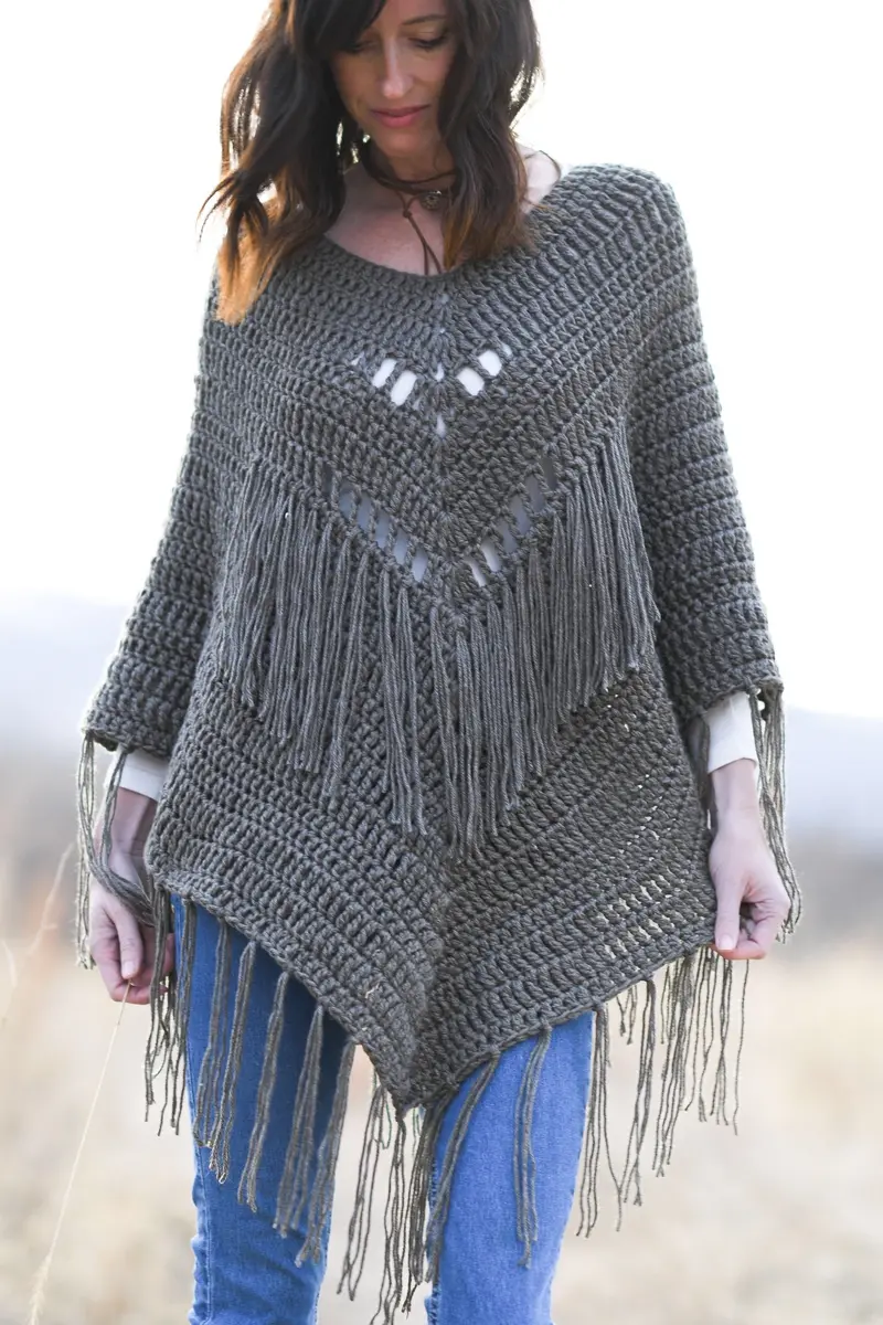 Crochet Kit - Trails End Seamless Poncho 1