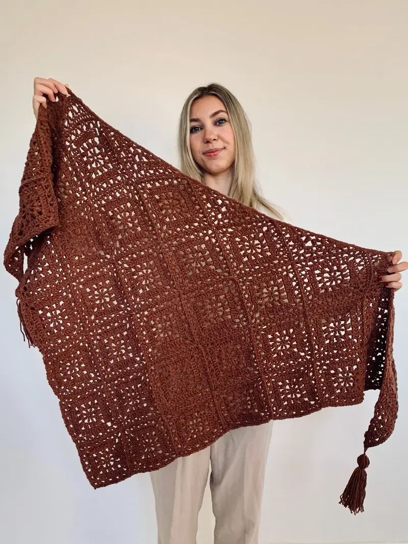 Crochet Kit - Tulip Square Shawl 1