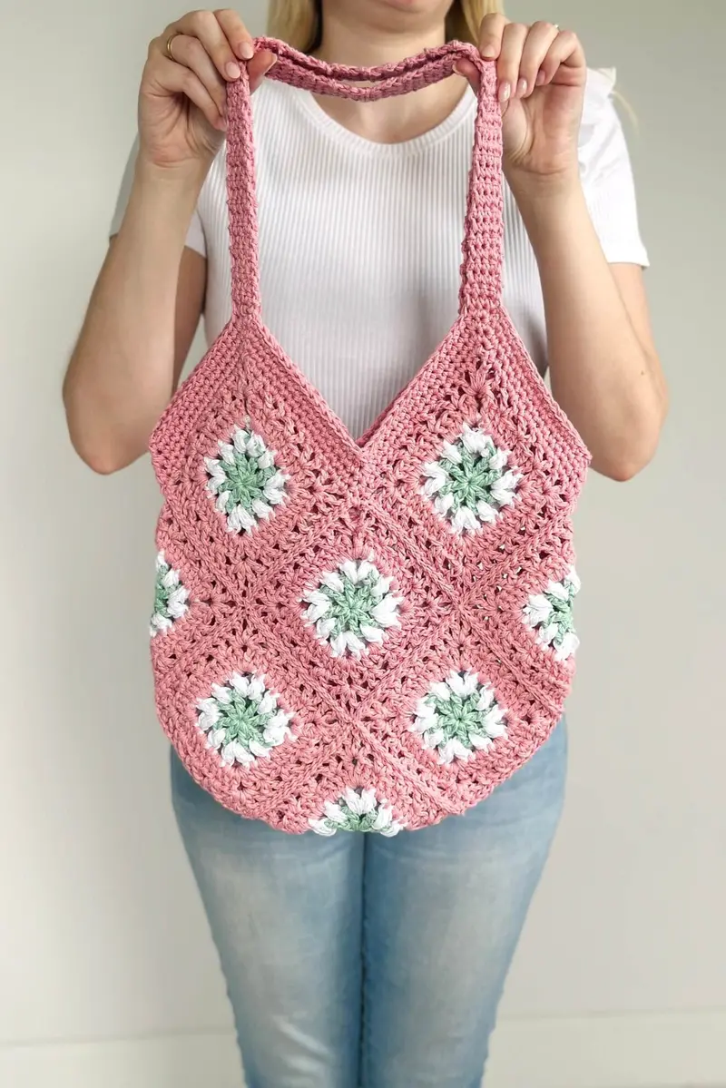 Crochet Kit - Tulip Square Summer Bag 1