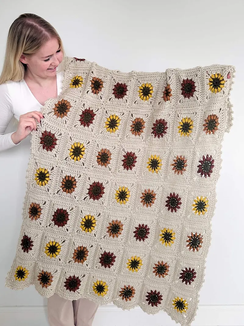 Crochet Kit - Tulip Throw 1