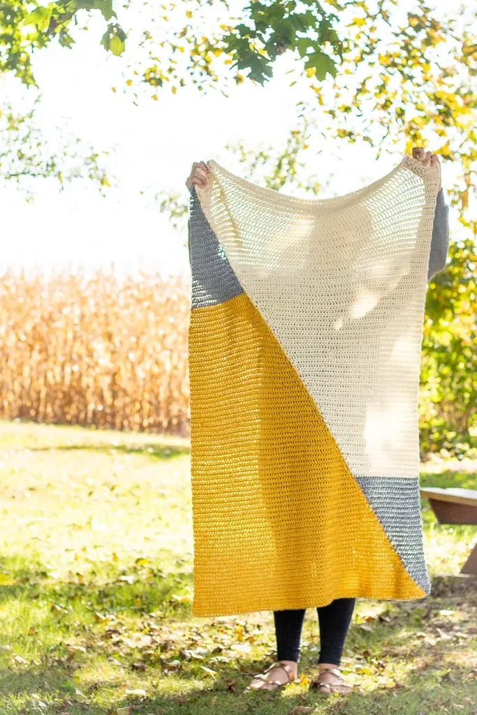 Crochet Kit - Two Triangle Baby Blankie 1