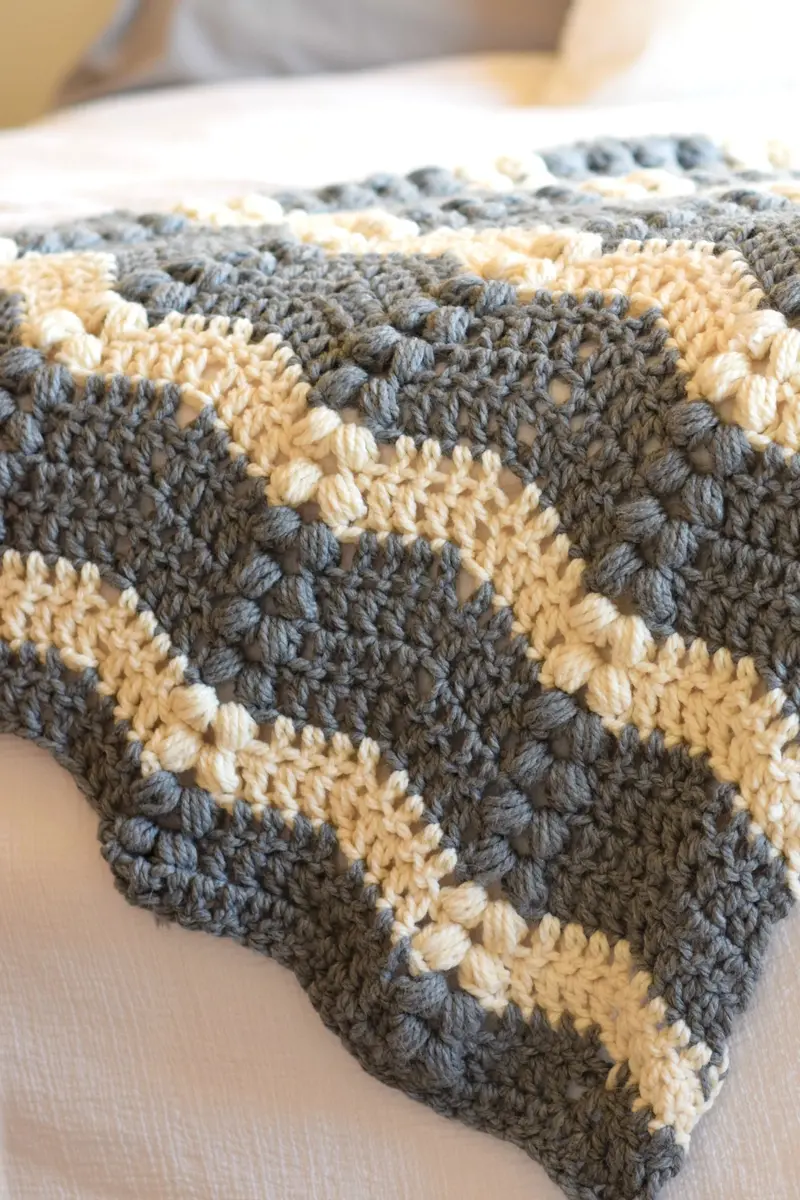 Crochet Kit - Vintage Lola Throw 1