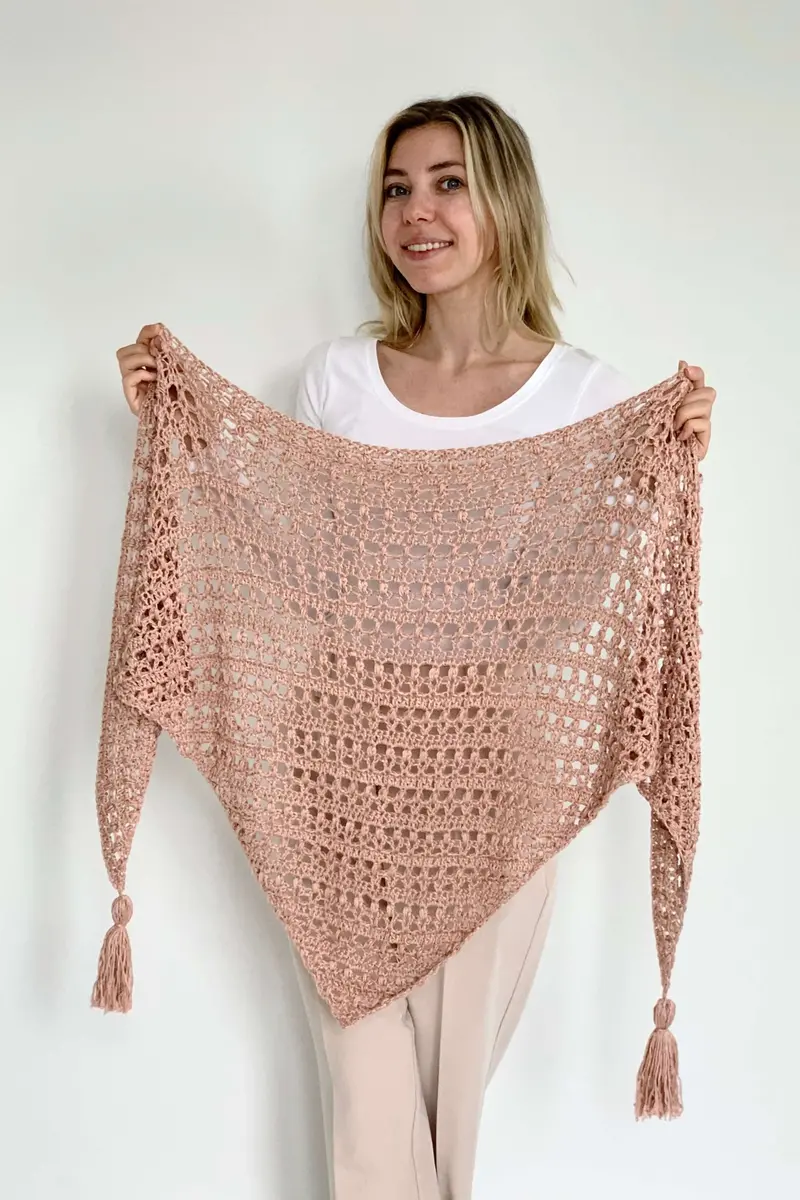 Crochet Kit - Vintage Tulip Shawl 1