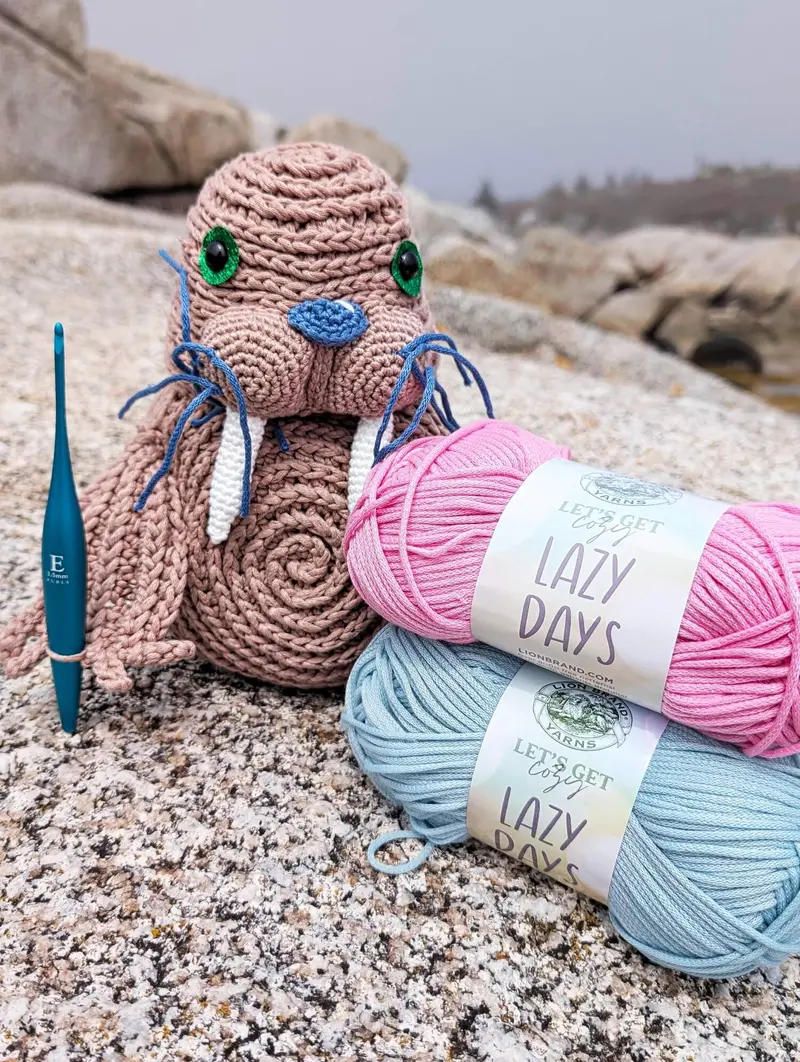 Crochet Kit - Wade The Walrus 1