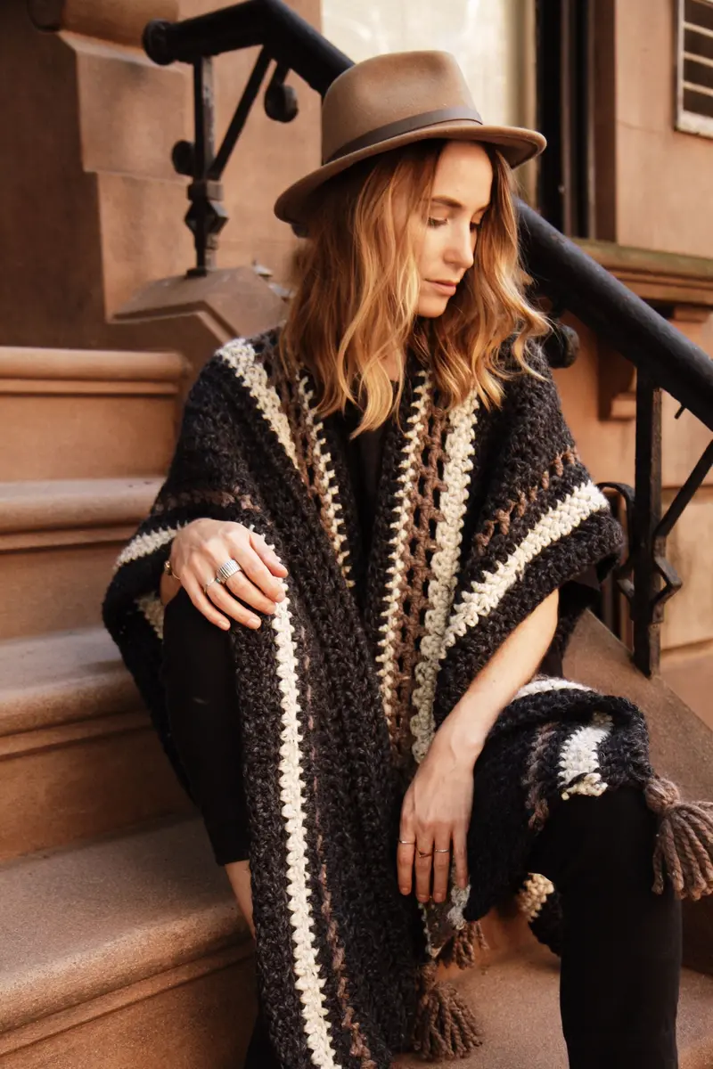 Crochet Kit - Wanderlust Ruana 1