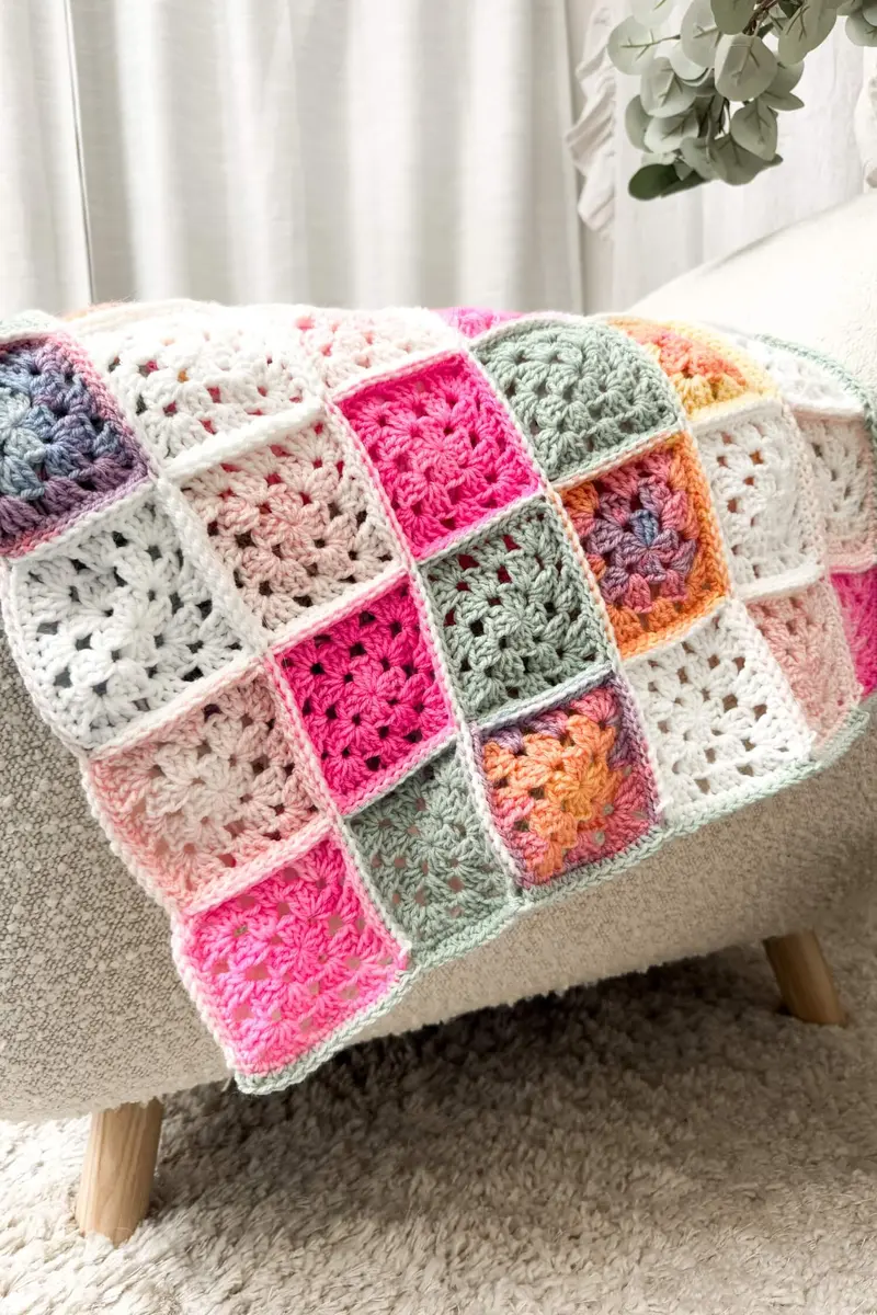 Crochet Kit - Watercolor Blankey 1