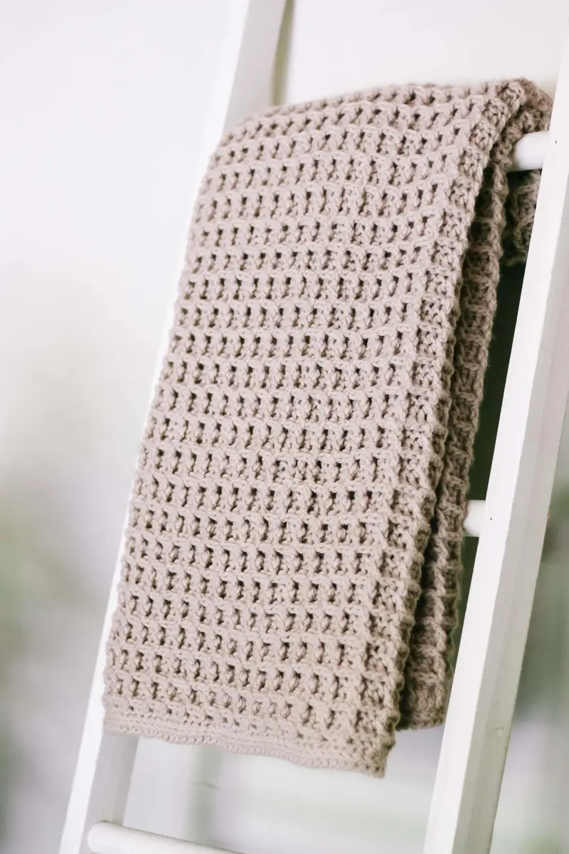 Crochet Kit - Wooly Waffles Throw 2