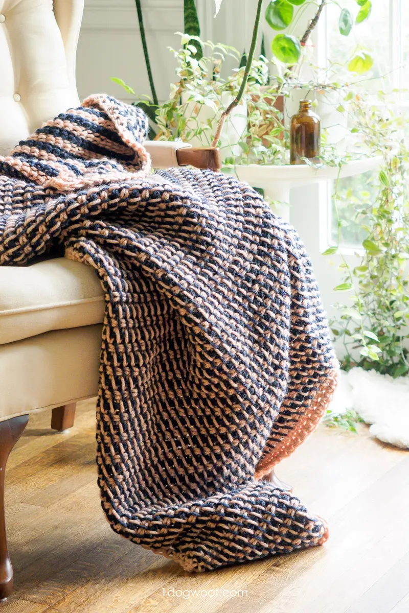 Crochet Kit - Woven Stripes Blanket 1