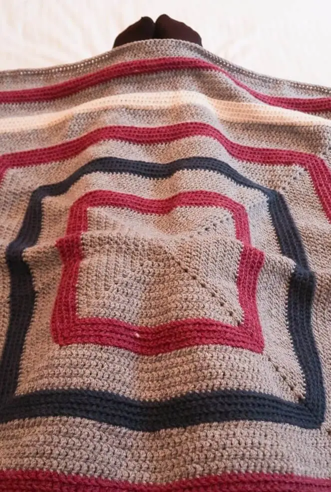 Crochet Kit - Your Tuesday Blanket 1