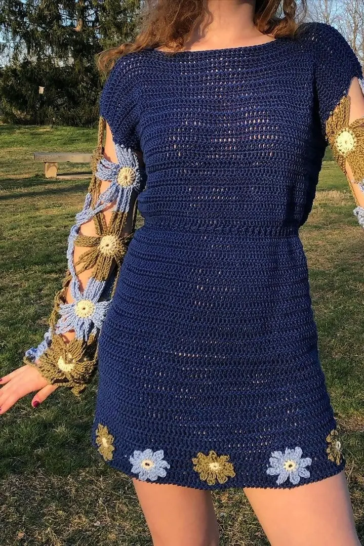 Daisy Daze Dress (Crochet) 1