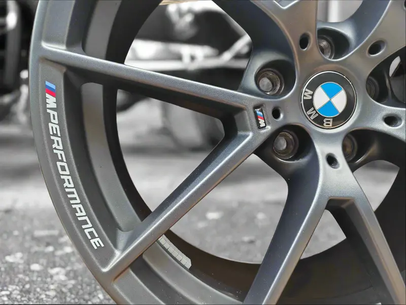 (Demo Car Wheels) 19” Bmw 4-Series G22 Oe 898M M Performance Wheels 2