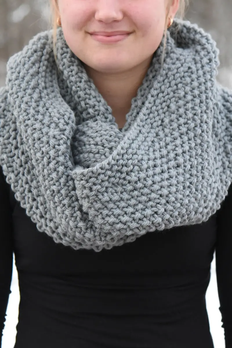 Denning Infinity Cowl (Knit) 1