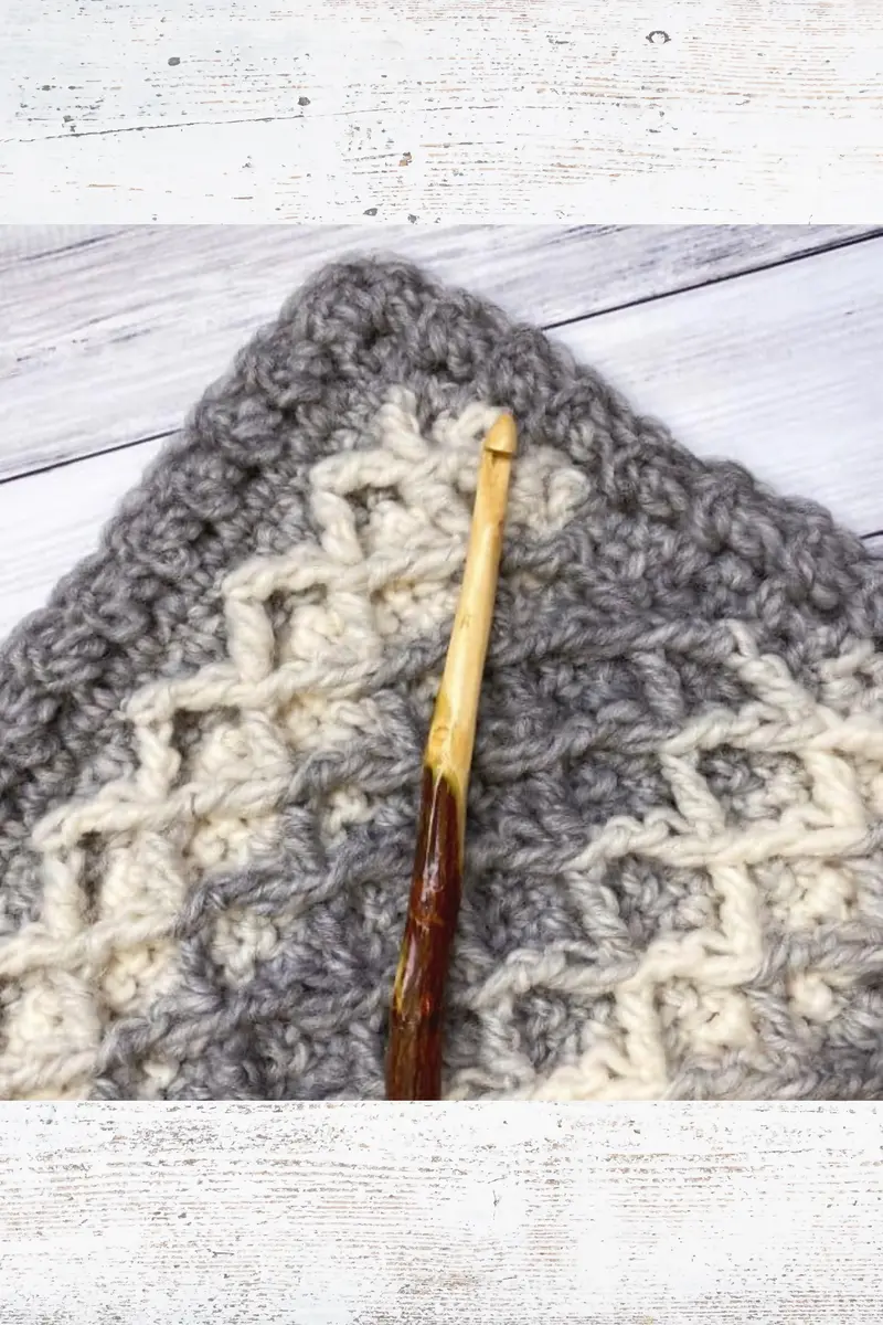 Diamond Stitch Blanket (Crochet) 2
