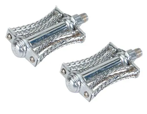 Double Square Twisted Butterfly Pedals 1/2" Chrome. 1