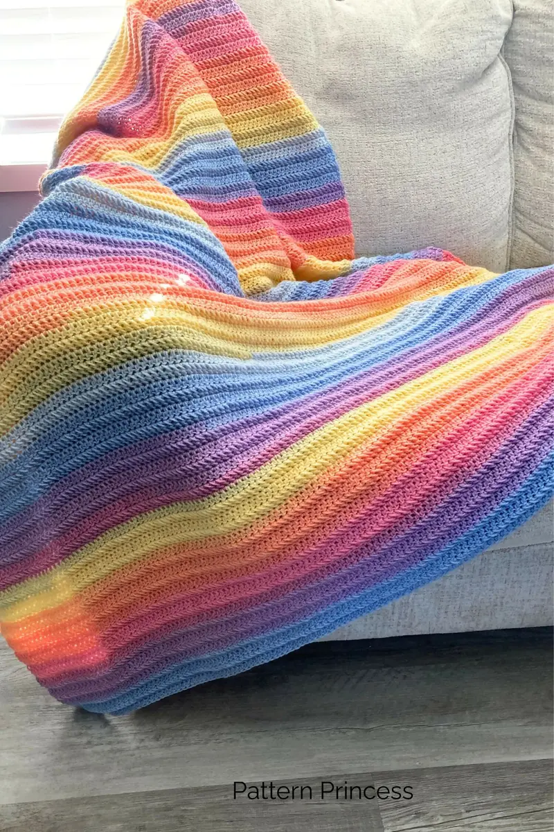 Easy Pastel Throw Blanket (Crochet) 1