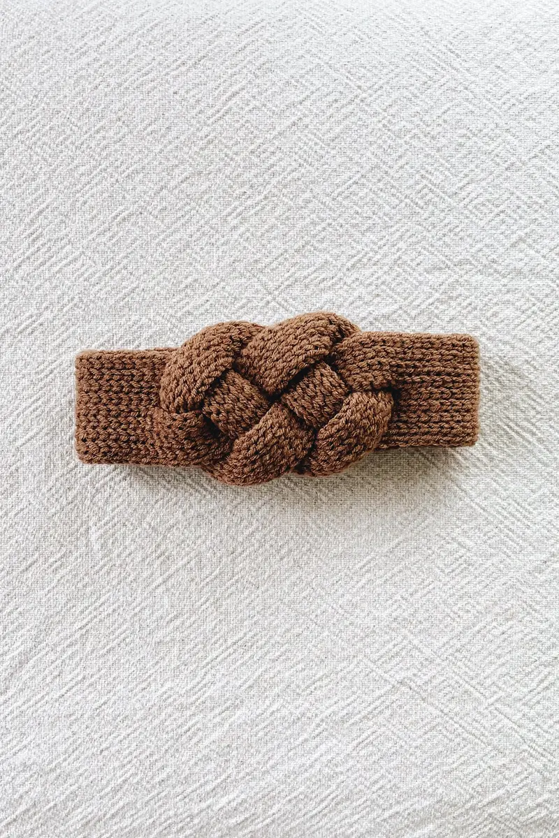 Elliot Ear Warmer (Crochet) 1