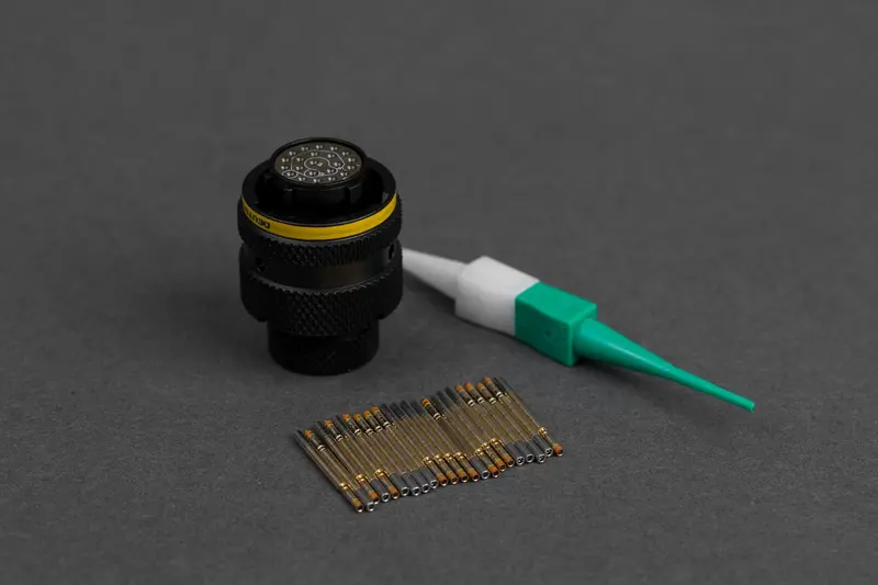 Emtron Eic16m Deutsch Autosport Connector 1