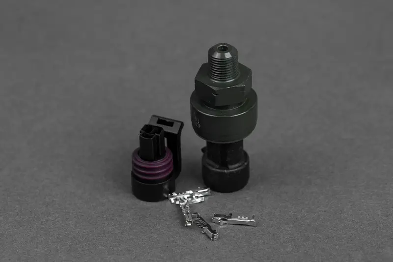 Emtron Ti 5 Bar Sensor And Plug Kit 1