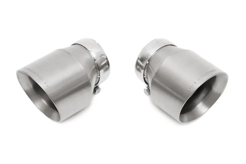 Fabspeed Mclaren 570S / 570Gt / 540C Deluxe Bolt-On 4.5" Titanium Tips 1