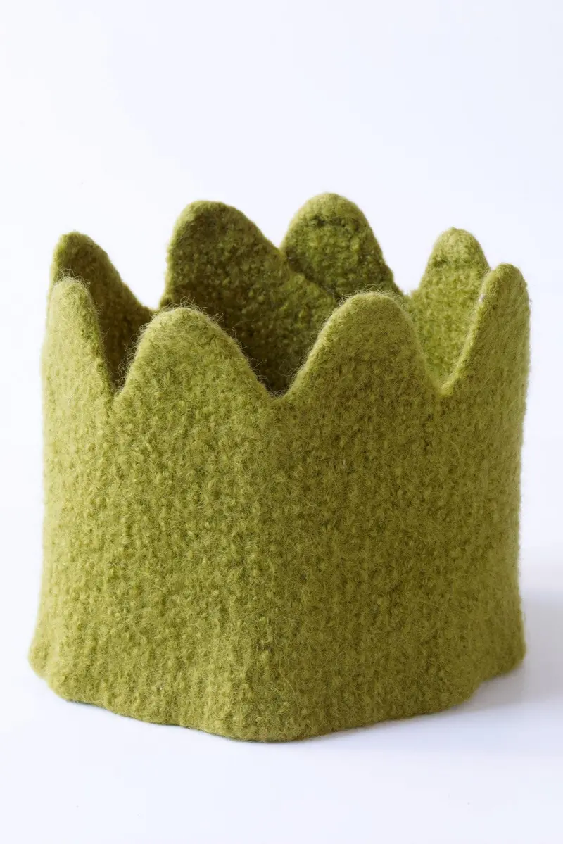 Felted Halloween Crown Pattern (Knit) 1