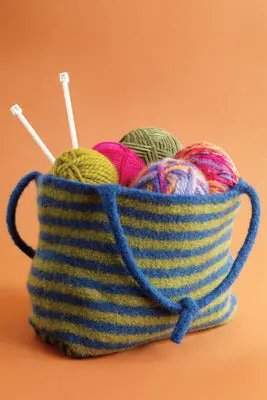 Felted Tote Pattern (Knit) 1