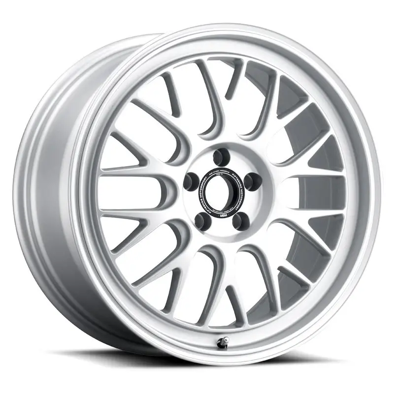 Fifteen52 Holeshot Radiant Silver (Satin Silver) 1