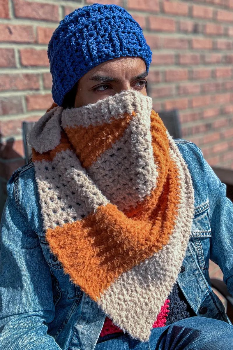 Frederick Triangle Scarf (Crochet) 1