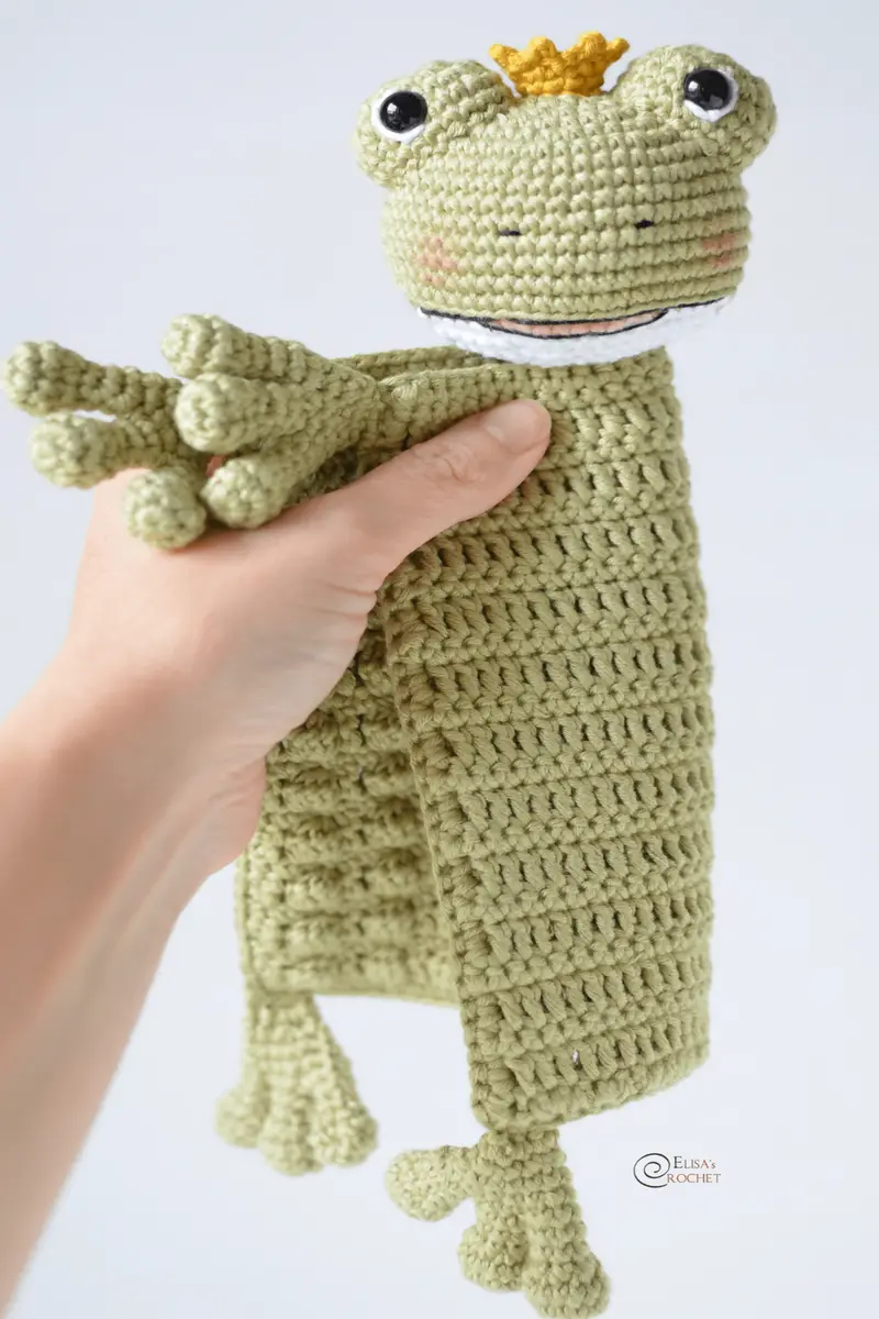 Frog Security Blanket (Crochet) 1
