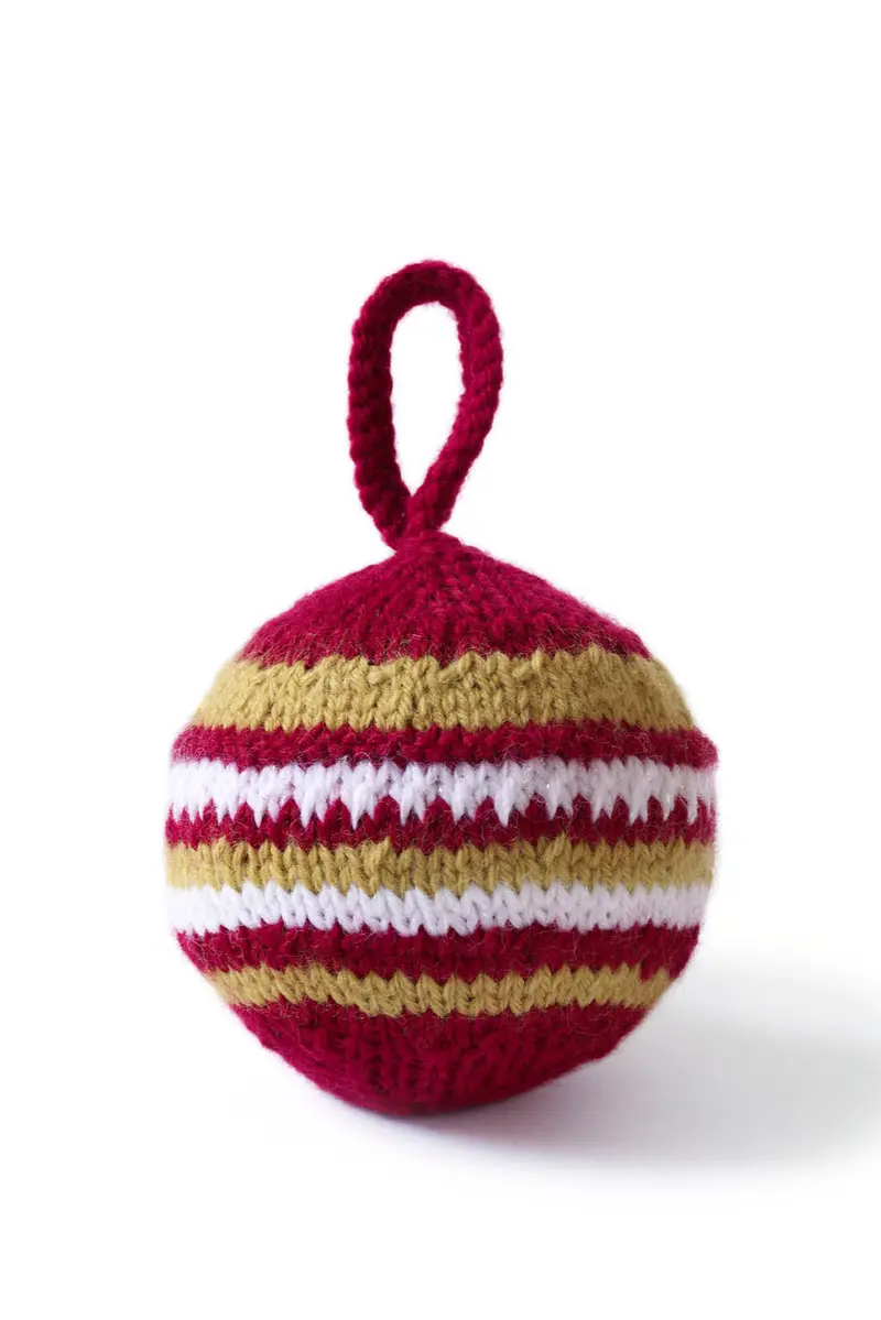 Holiday Ball (Knit) 1