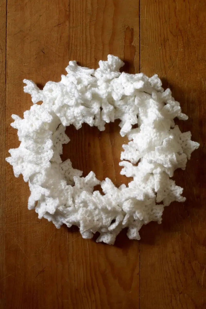 Holiday Leaves Pattern (Crochet) 1