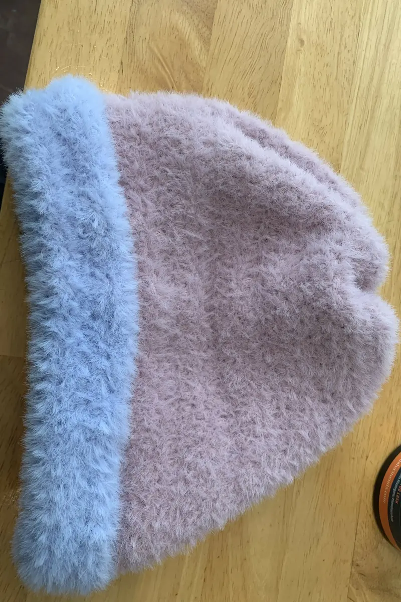 Kids Beanie (Crochet) 1