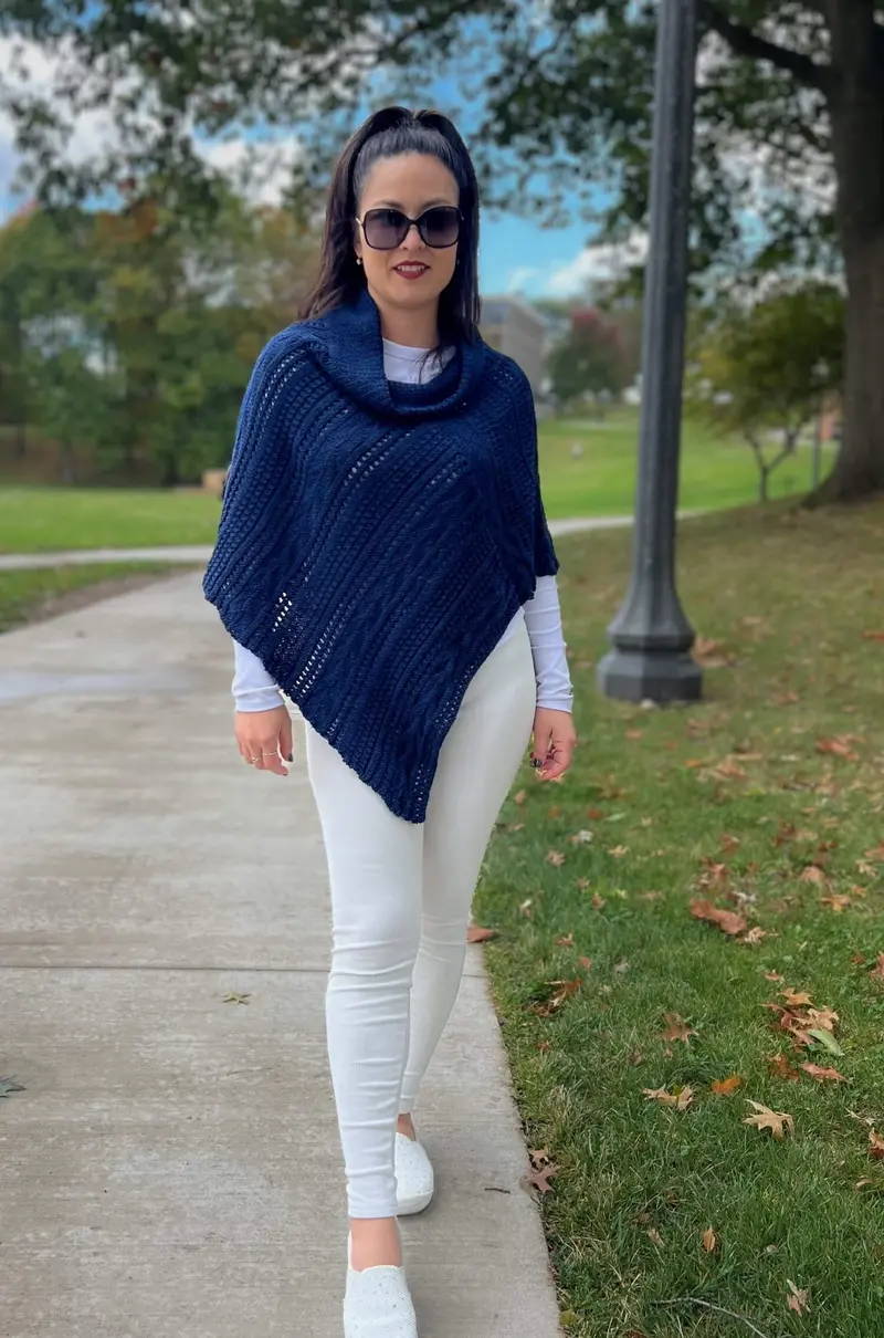 Knit Kit - A Walk In The Park Poncho 1