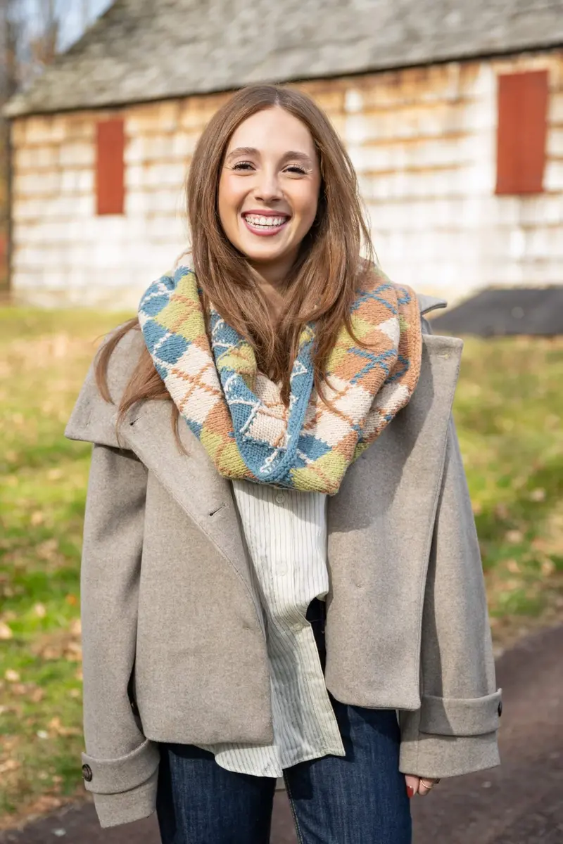 Knit Kit - Argyle Cowl 1