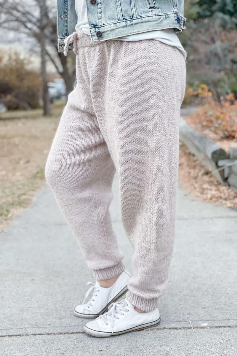 Knit Kit - Cable Crush Joggers 1