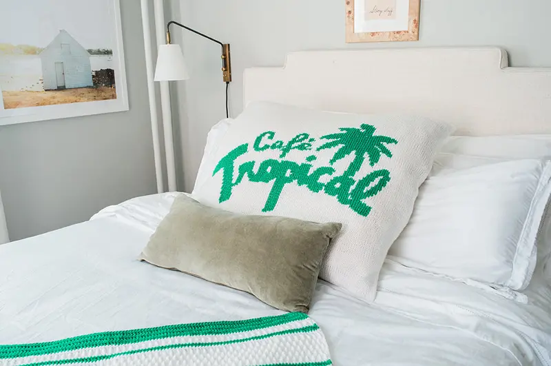 Knit Kit - Café Tropical Pillow 1