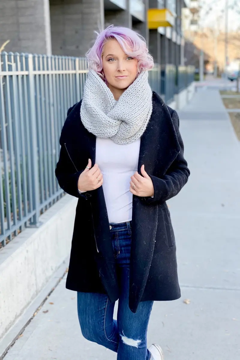 Knit Kit - Chunky Twisted Cowl 1