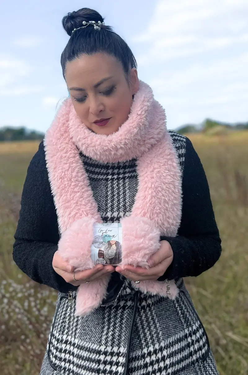 Knit Kit - Diamond Of The Season Stole 2