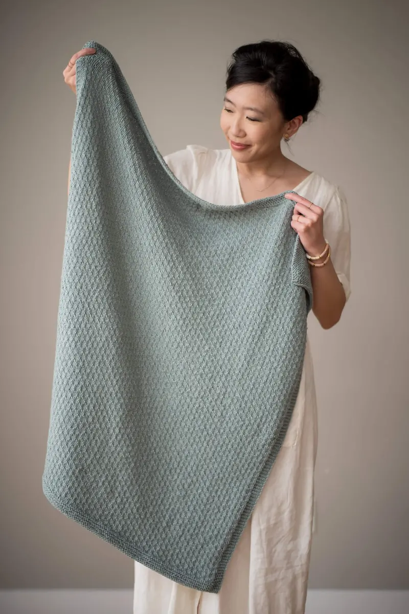 Knit Kit - Dotty Baby Blanket 1