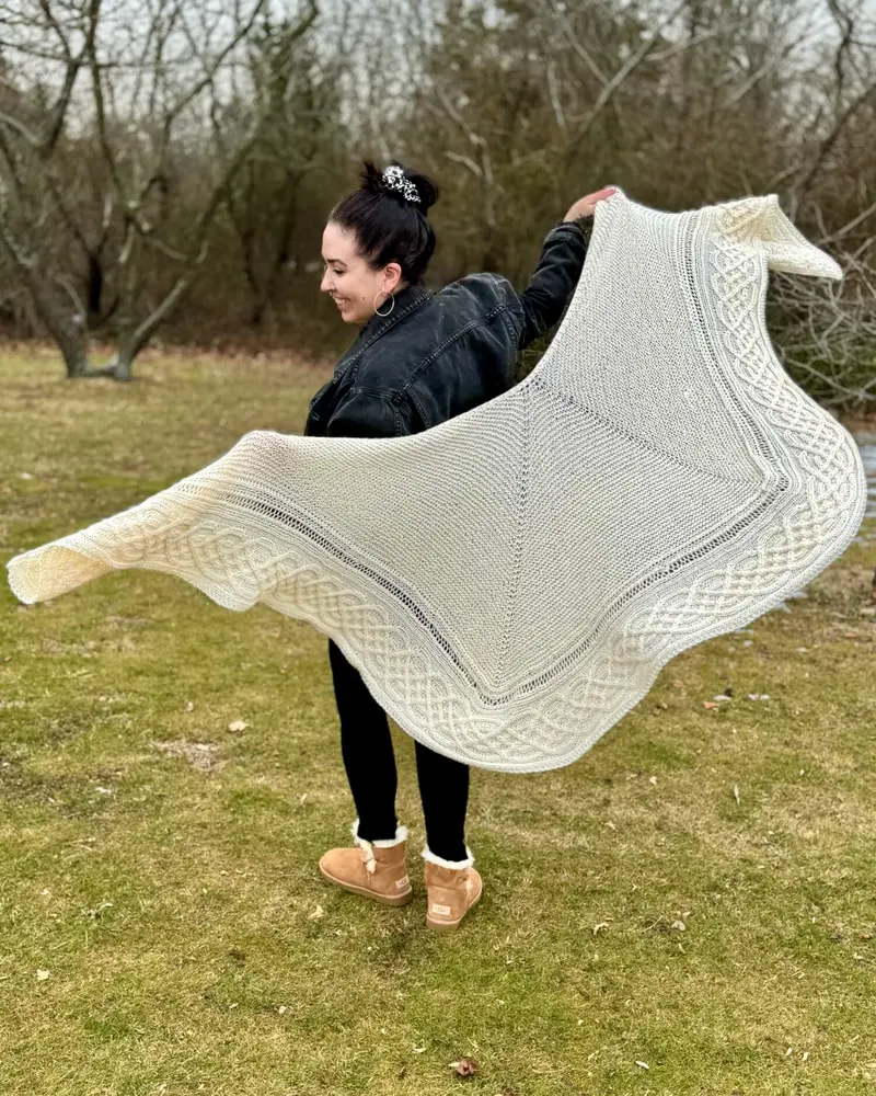 Knit Kit - Fishers Island Shawl 1
