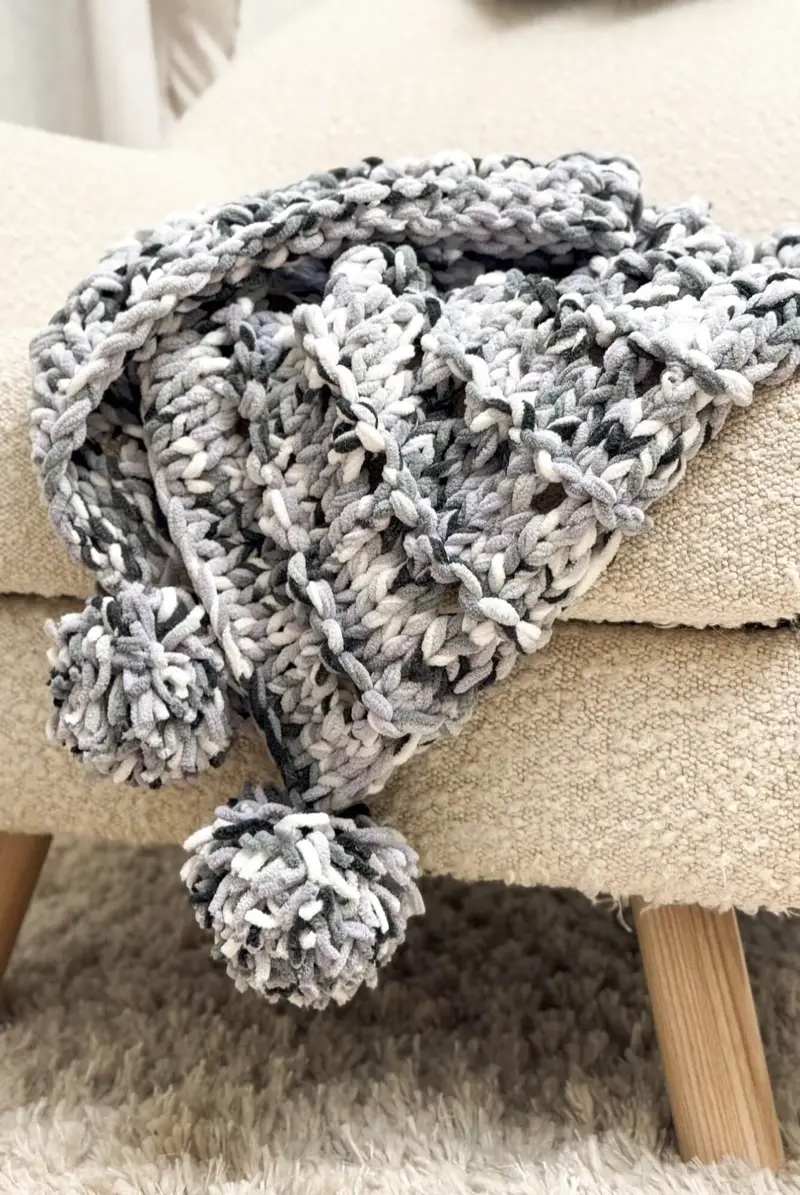 Knit Kit - Flurry Blanket 1