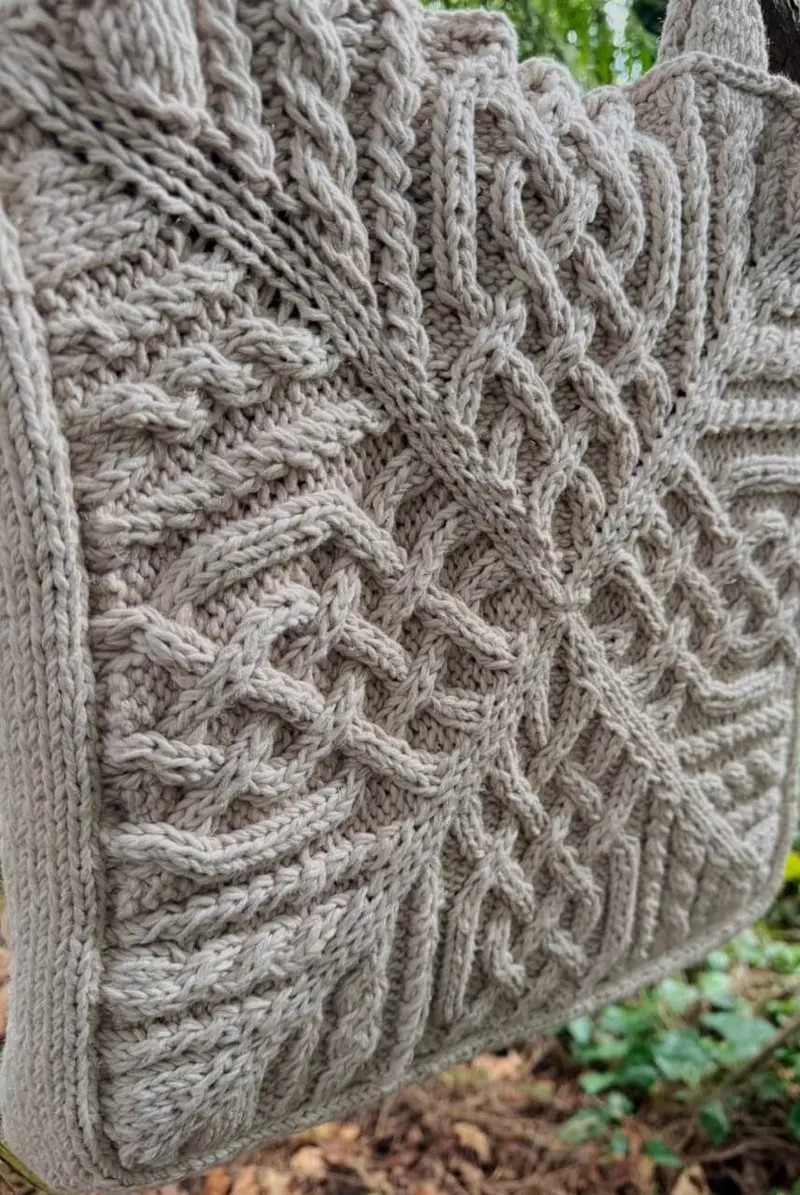 Knit Kit - Heirloom Keeper 2