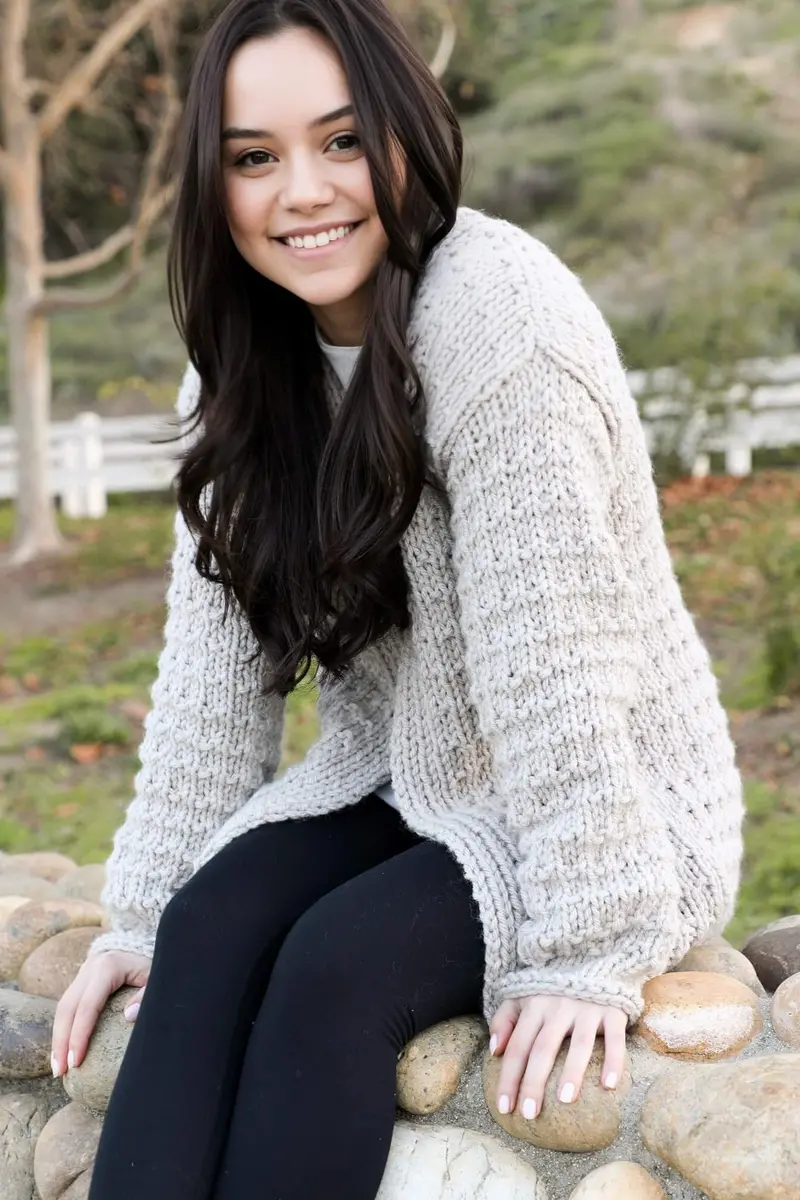 Knit Kit - Lore Cardigan 1