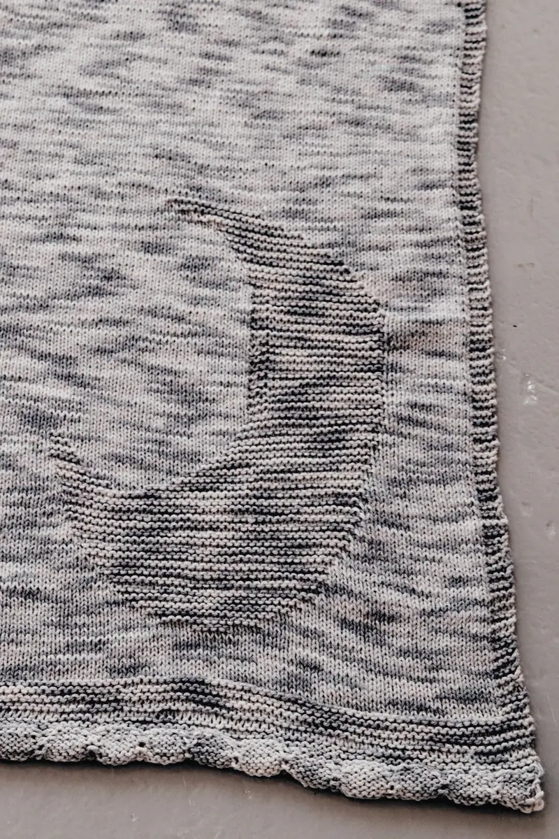 Knit Kit - Midnight Moon Blanket 1