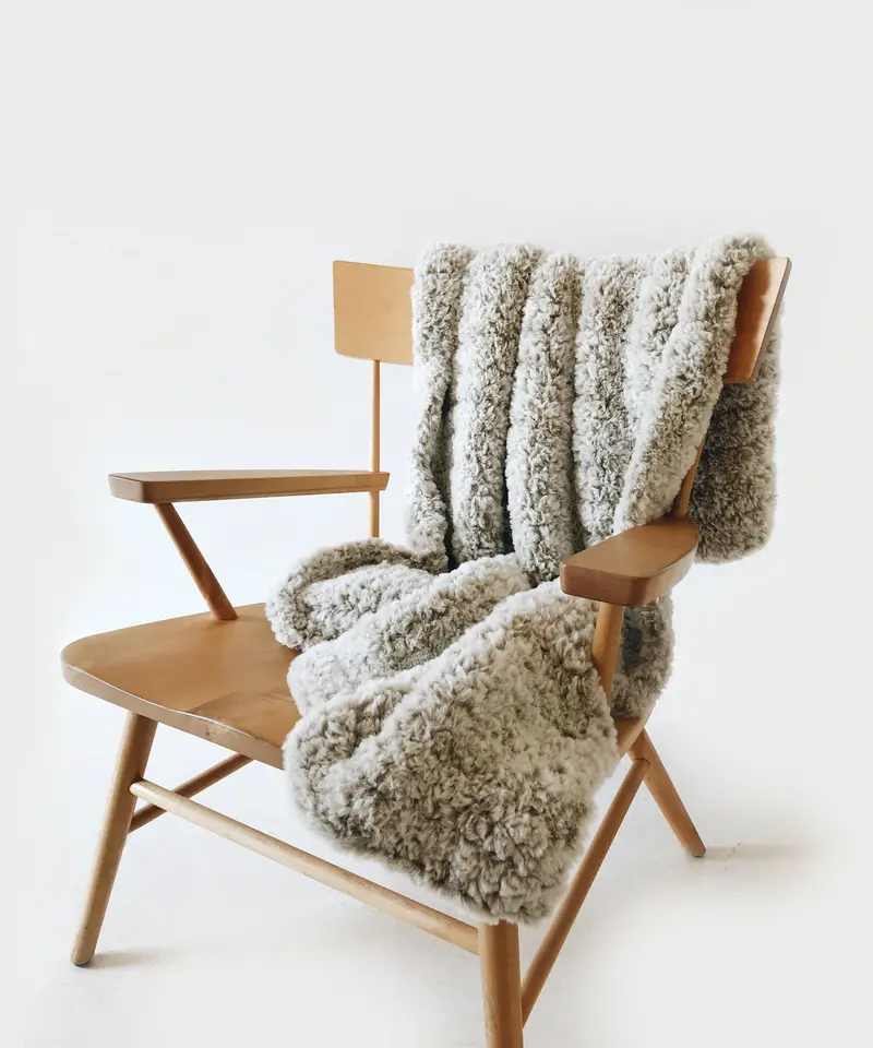 Knit Kit - Paix Throw 1