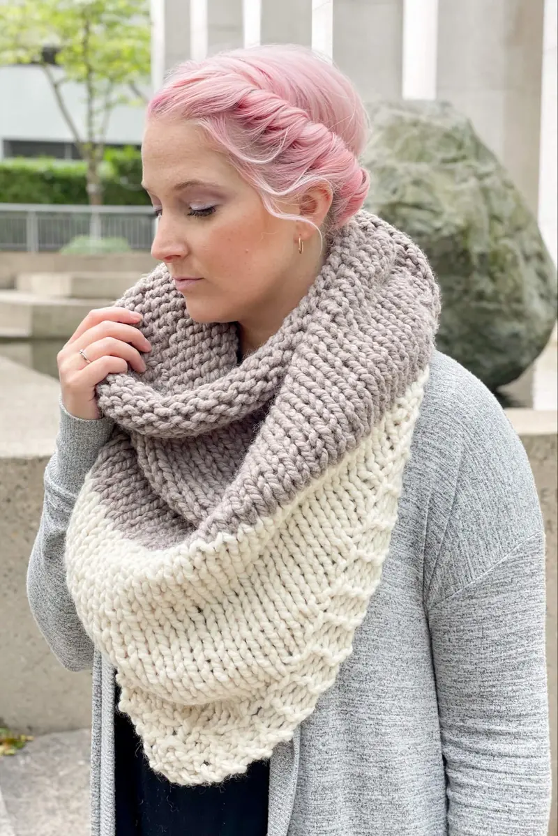 Knit Kit - Snow Cap Triangle Scarf 1