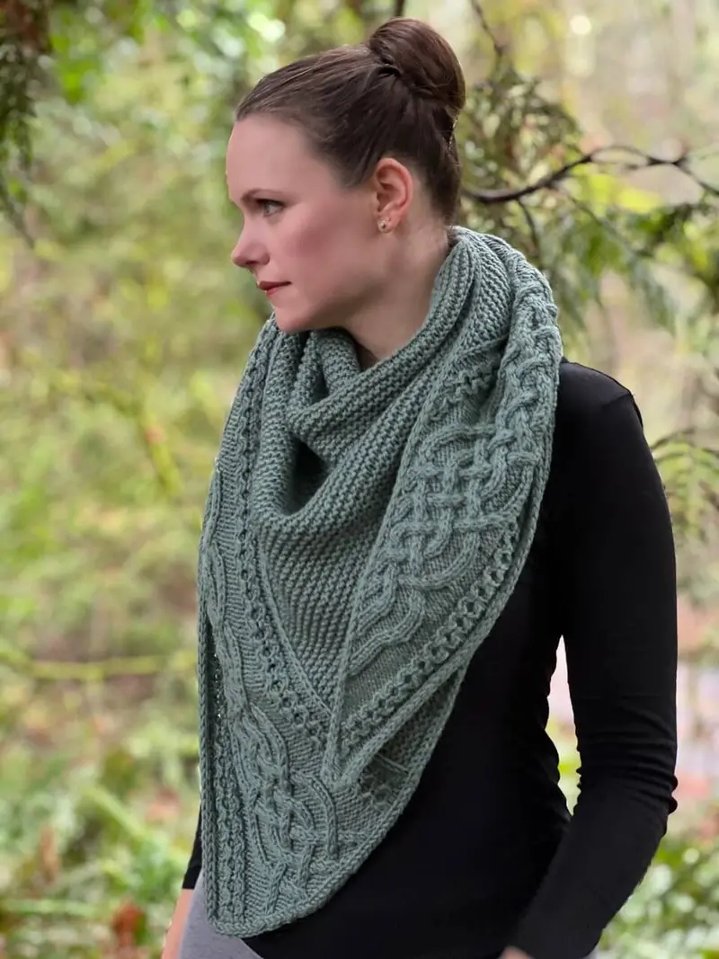 Knit Kit - Solivagant Shawl 2